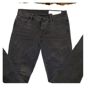 Woman's jeans good condition